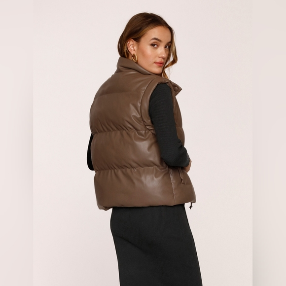Heartloom Vegan Leather Puffer Vest - Small - Brown - Picture 3 of 5